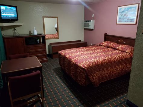Best value inn motel sandusky marianna fl  Budget Inn can be contacted via phone at (850) 658-8195 for pricing, hours and directions